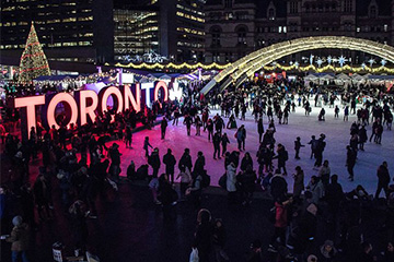 Entrance to Parking for Holiday Fair in the Square